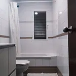 Adosado شقة كونيل ذي لا فرونتيرا